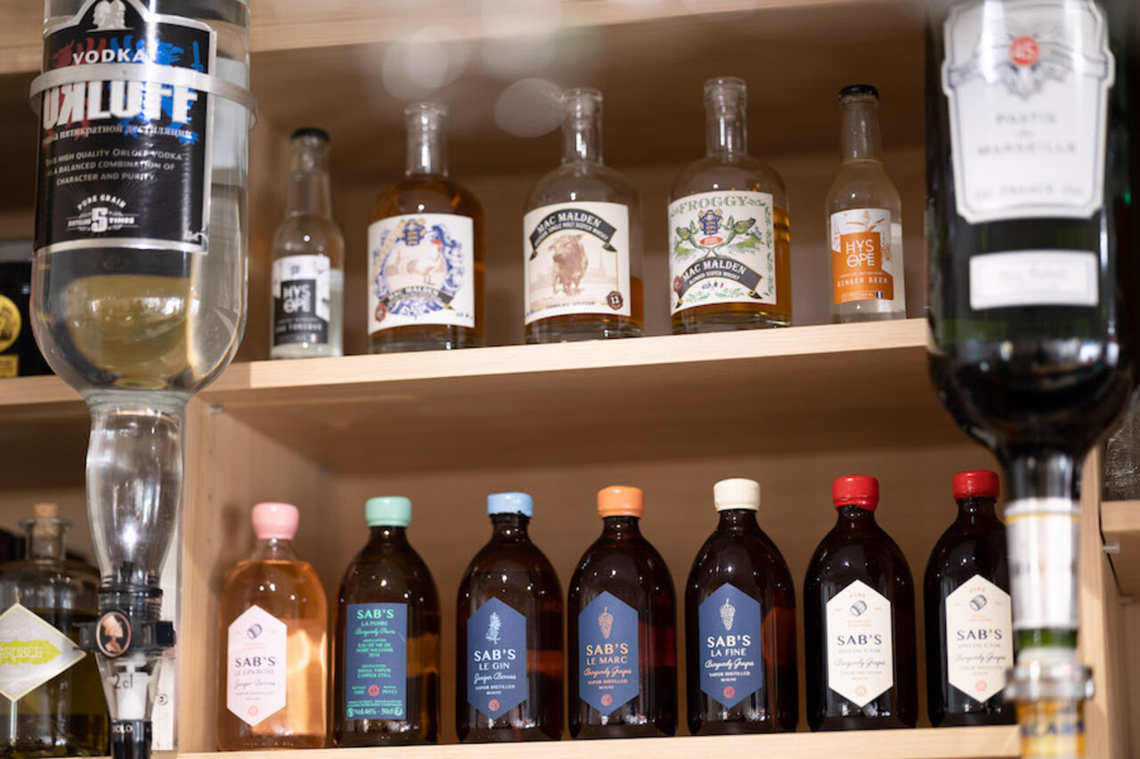 Alcools de Bourgogne et eaux toniques SAB'S spirits