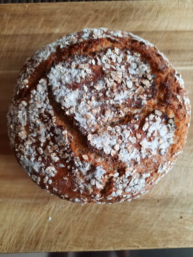 Brot mit Haferflocken