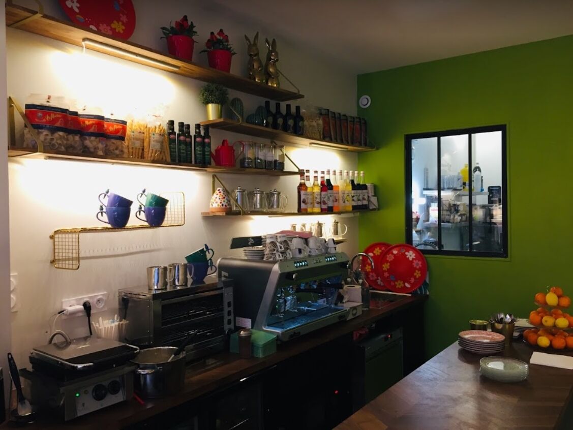 Son salon de thé familiale dans une ambiance cosy et chaleureuse !