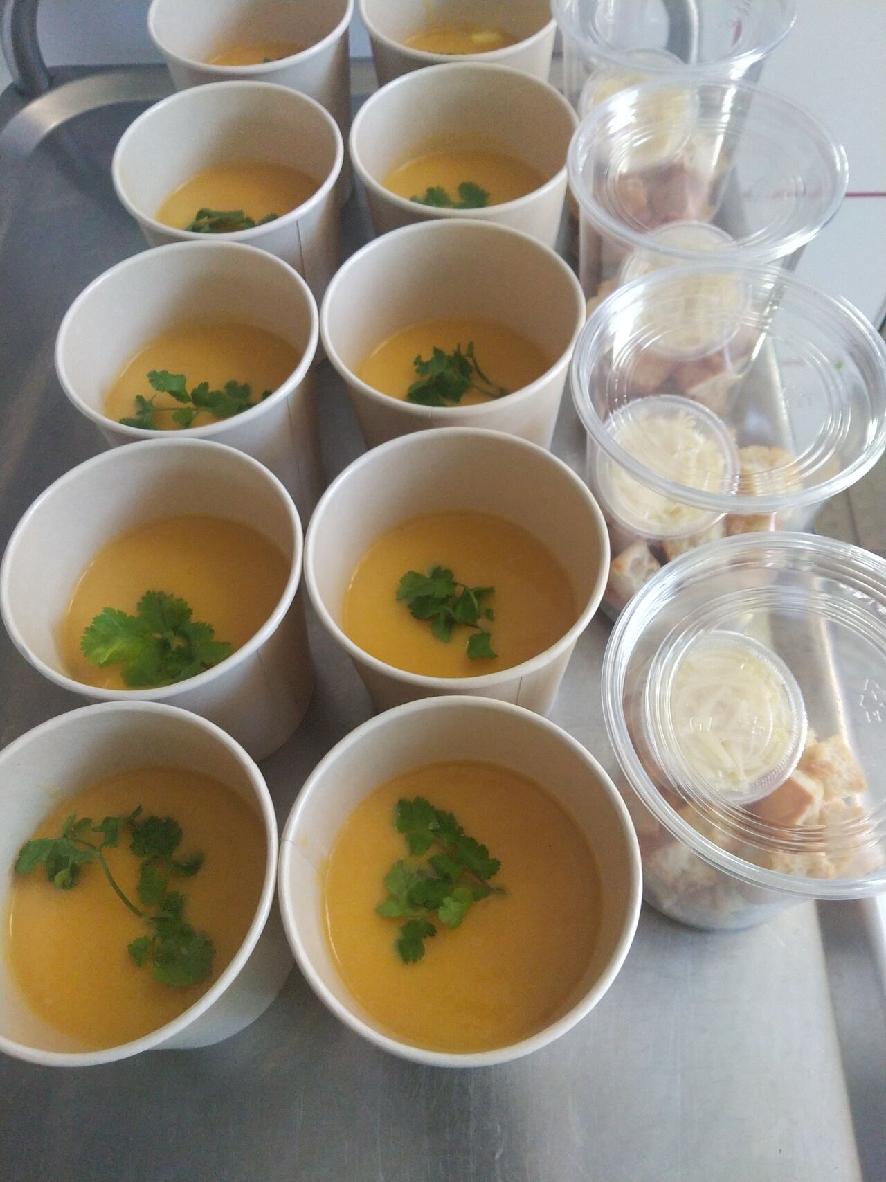 VELOUTE DE BUTTERNUT AU CHEDDAR