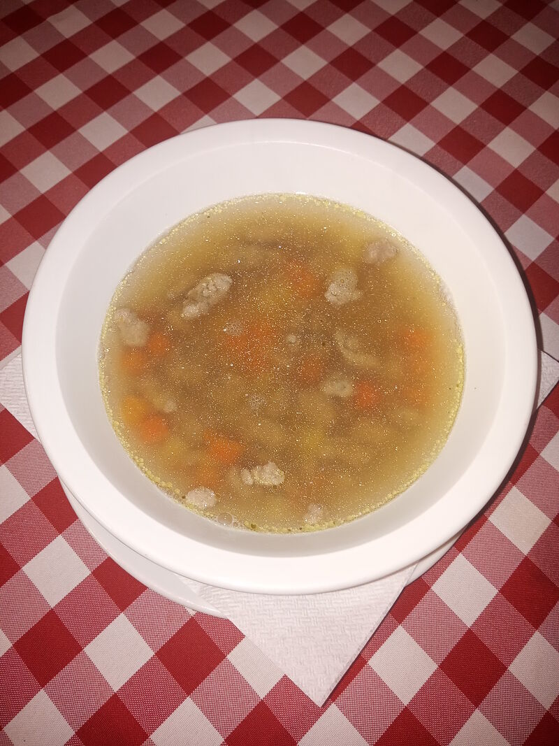 Csontleves májgaluskával