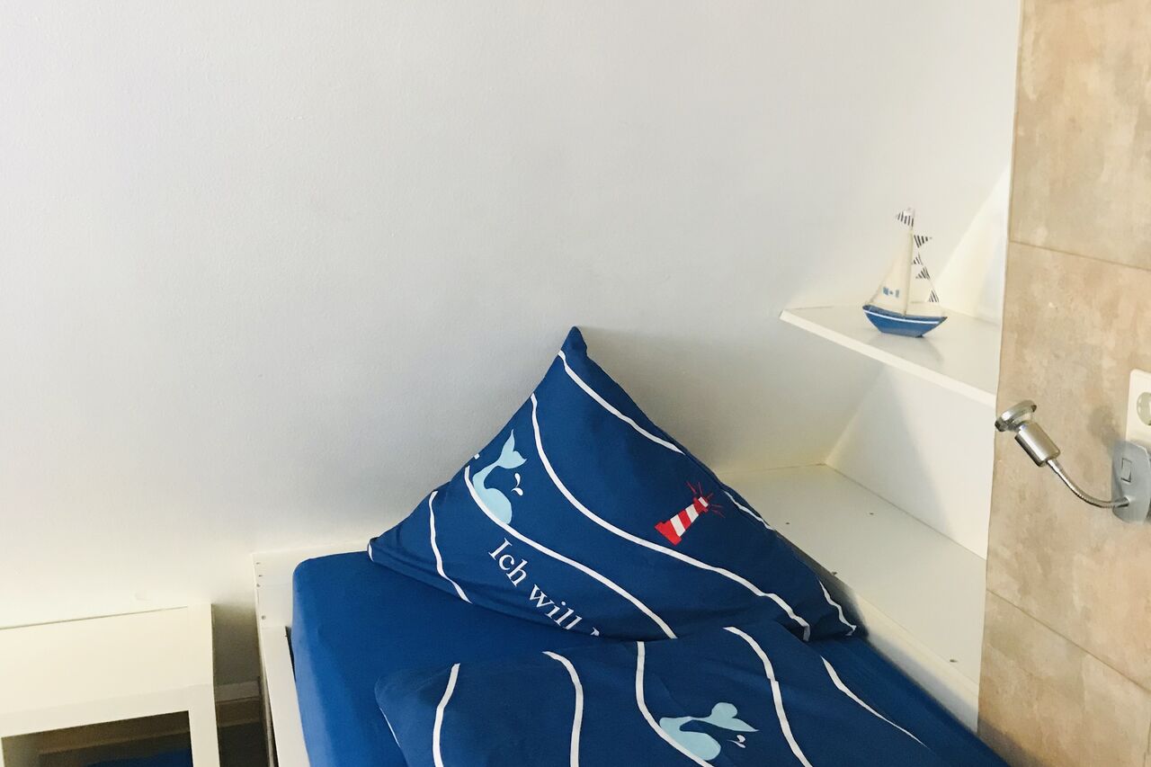 AP41-Zimmer für bis 1-2 Personen mit Duschbad, Balkonplatz+Gartenblick