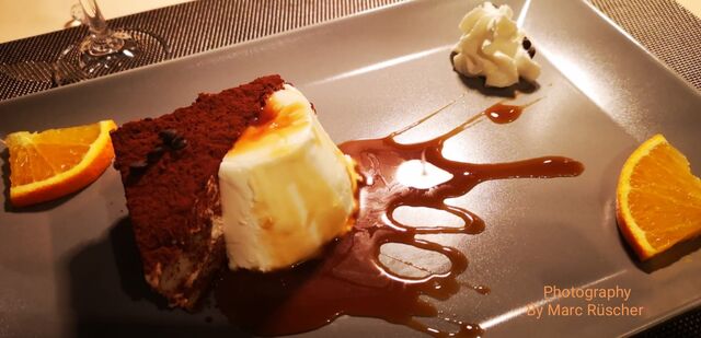 NachspeiseTiramisu, Toscanella, Profiteroles, Torta della nonna Limoncello Flute 