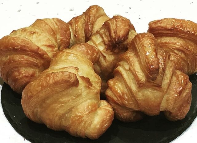Croissants ordinaires
Vegan, sans lactose