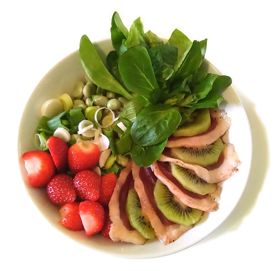 Filet de magret de canard, fraises françaises, légumes & fruits bio