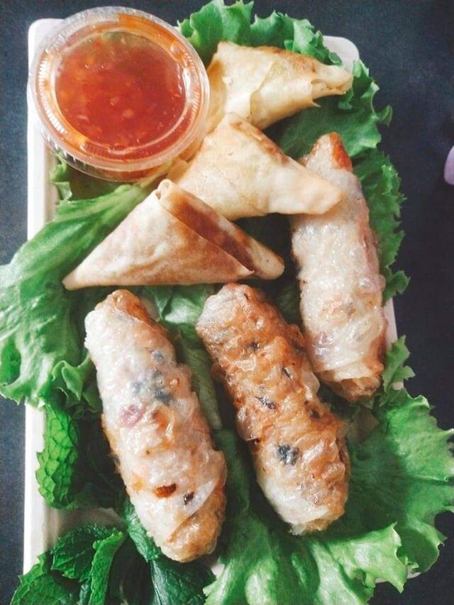  Plateau 3 nems & 3 samoussas - 8€