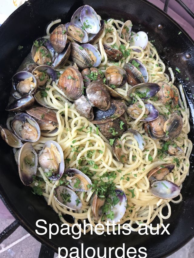 Baby clams spaghetti
Spaghettis vongole 