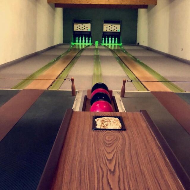 Zwei Kegelbahnen stehen für Sie zur Verfügung 