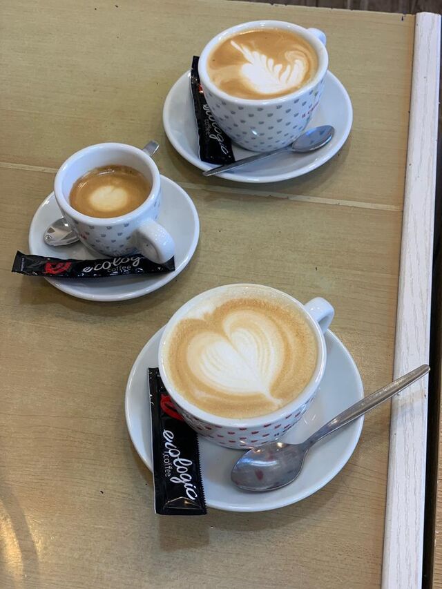 Un café. Por favor! 