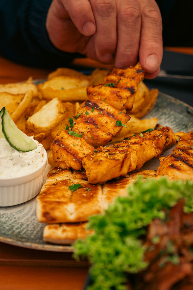 Souvlaki Hähnchen, Spieße aus dem Grill