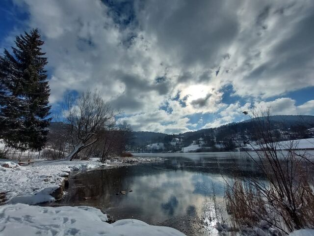 Lac de la Thuile en hiver