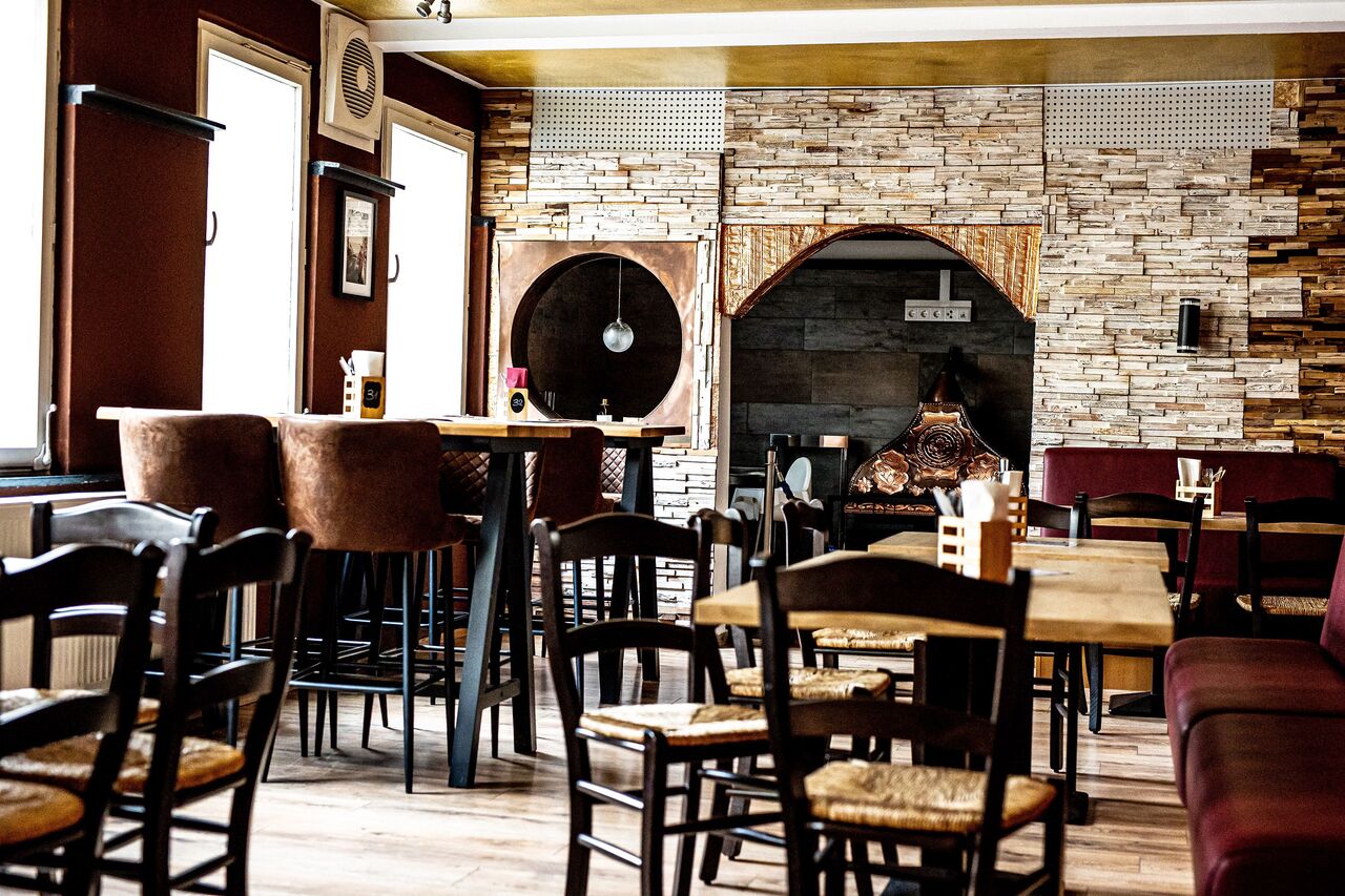 Drinnen, zweiten Raum