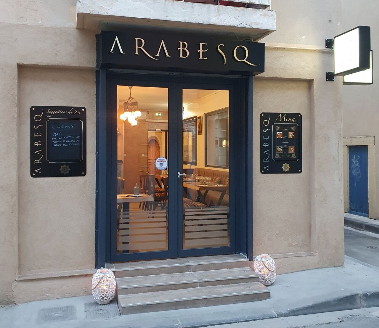 La façade de notre établissement