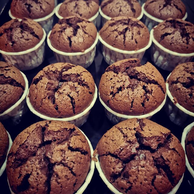 Miam miam... de bons moelleux au chocolat.. 