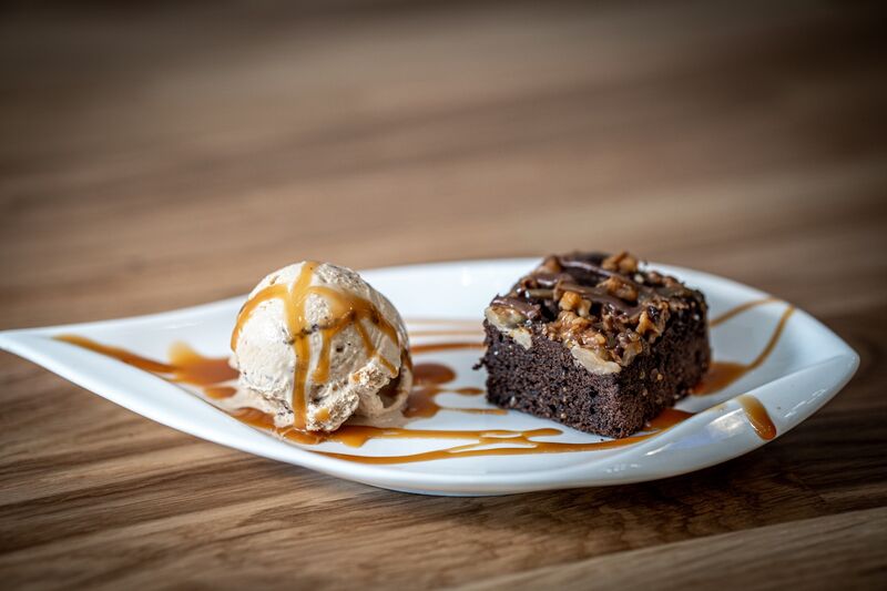 Brownie Mit Vanille Eis 