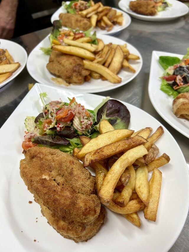 PLAT DU JOUR (cordon bleu maison)