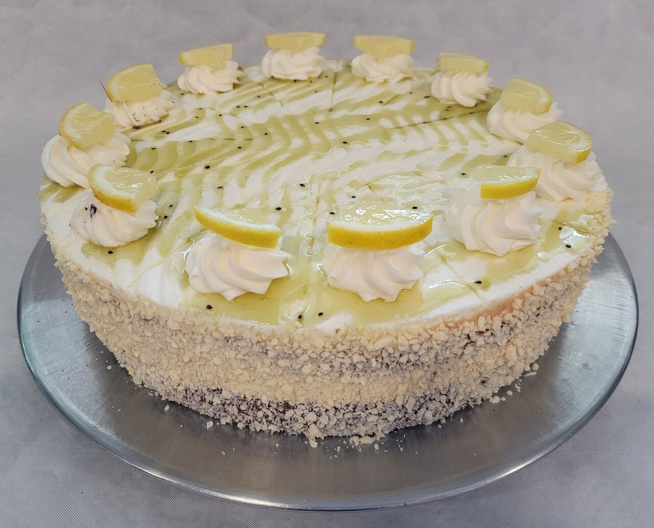 Zitronen-Joghurtsahne-Torte