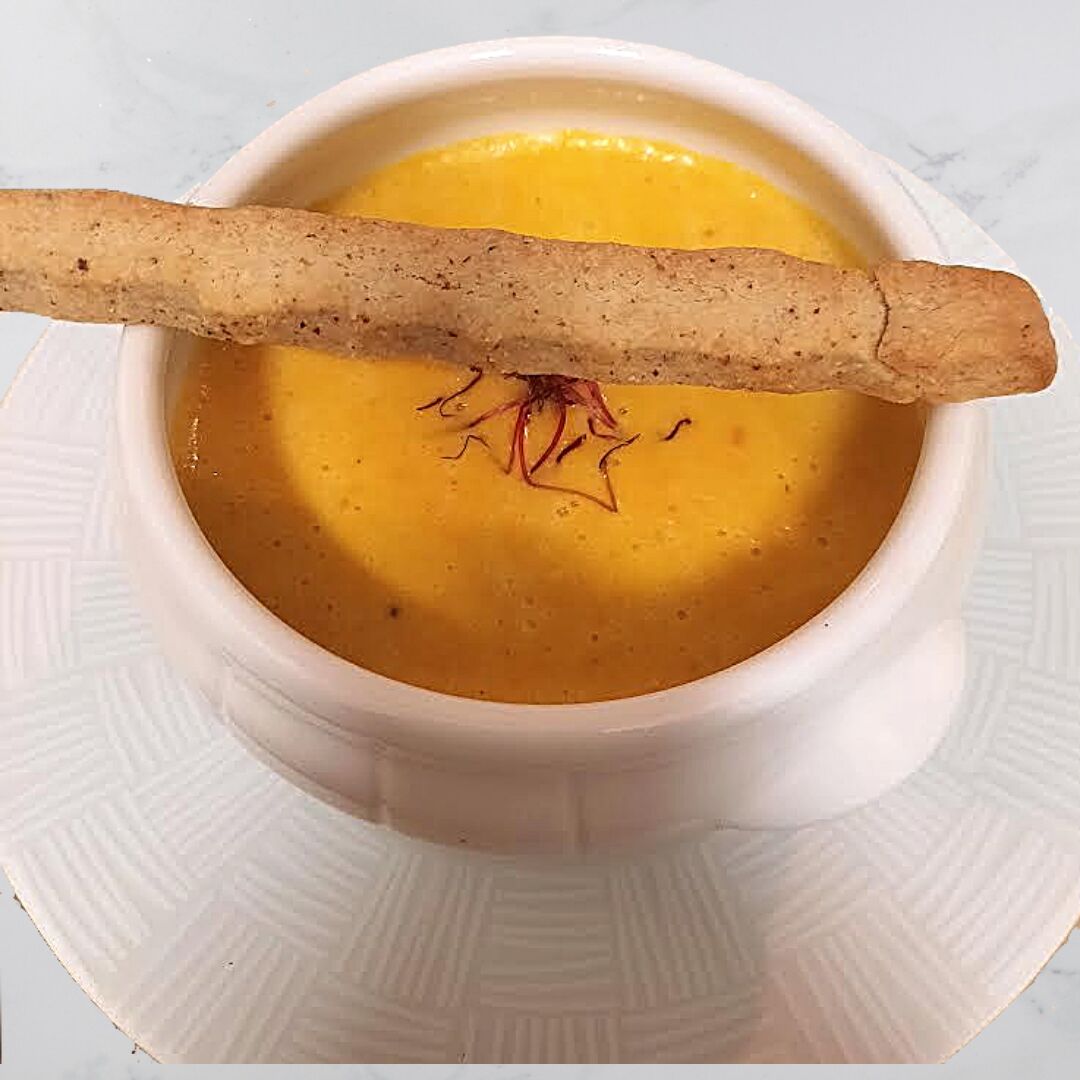 Velouté de potimarron et ses brisures de marron 