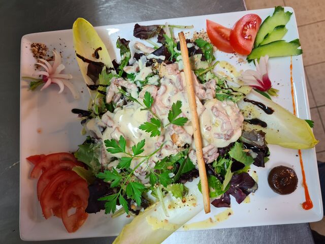 Salade du berger au lardons 