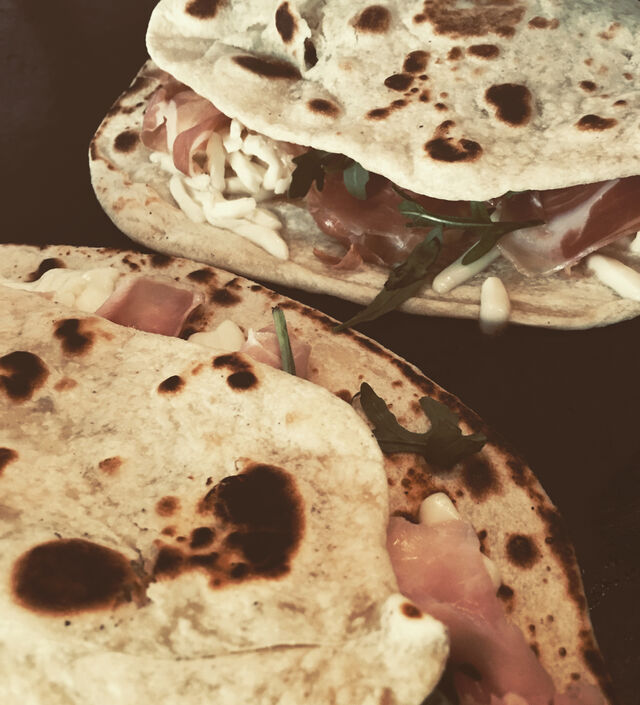 Piadina romagnola