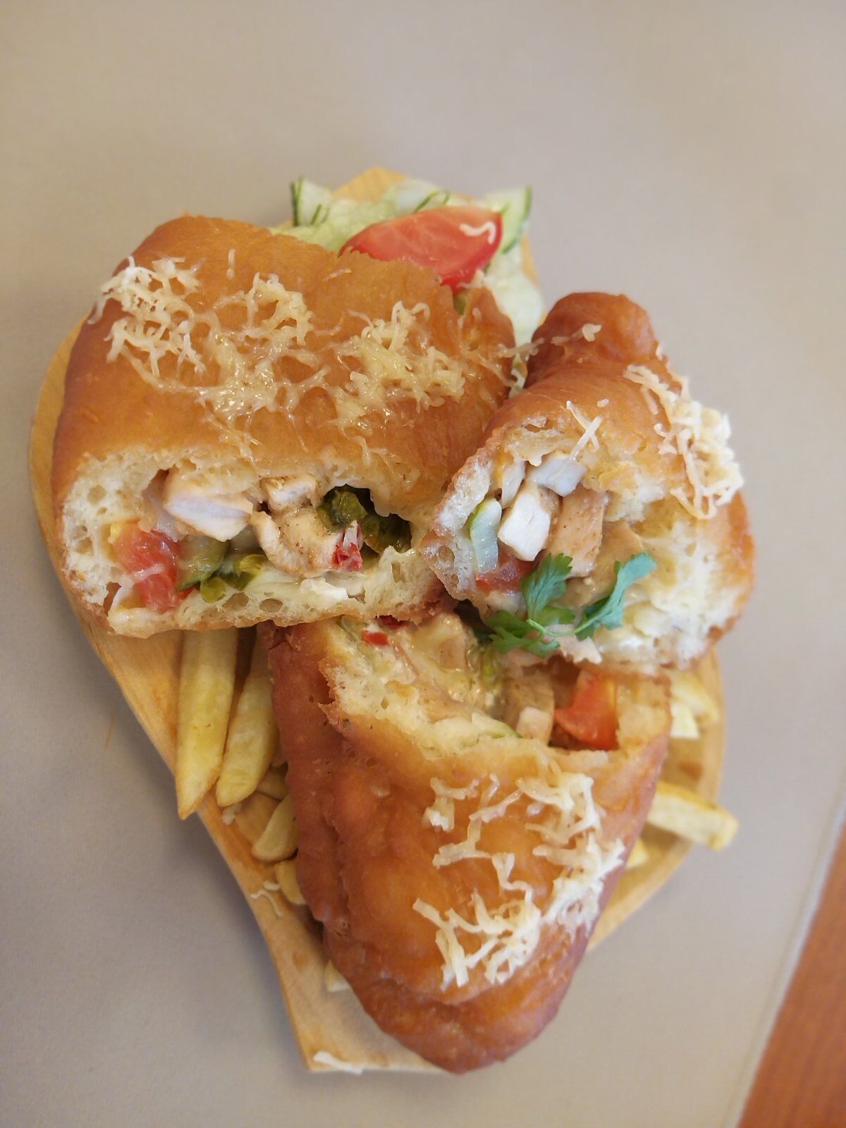 Retró lángos új köntösben! Ára: 1450.-