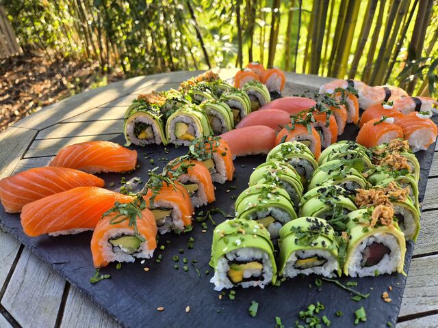 Le Yôkoso Royal (plateau de 4 personne, 49 pièces) / 63 €