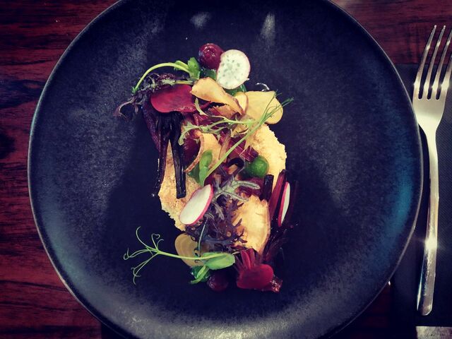 Chèvre croustillant, déclinaison de betteraves