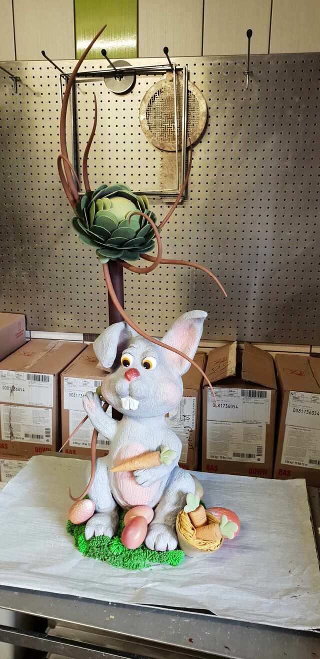 pièce pour pâques, tout en chocolat