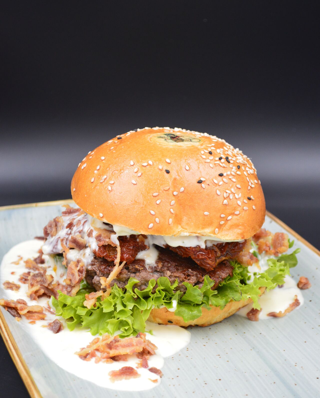 Quattro Formaggi Burger