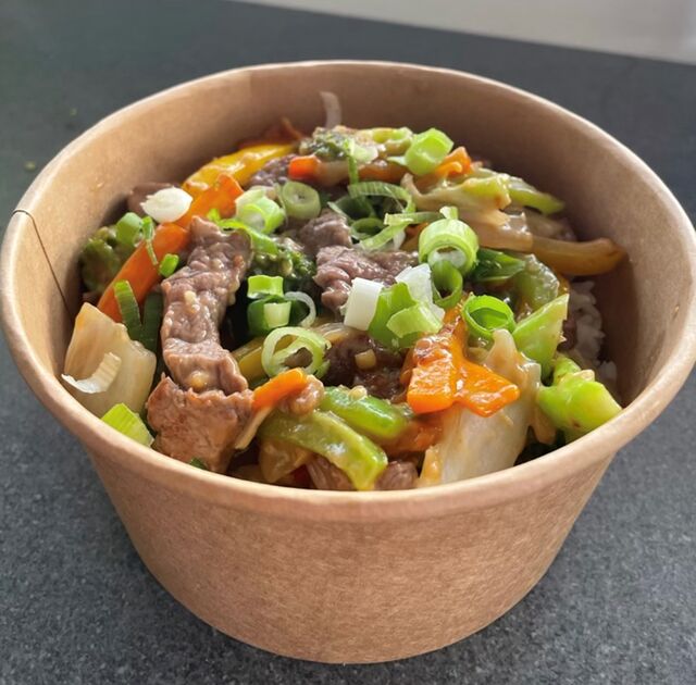 Bœuf aux légumes 12.90€