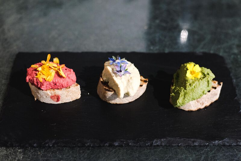 LA SANTA : The Holy Bruschetta 