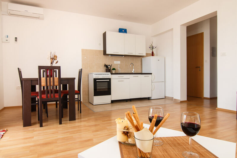Apartment No.2 Kitchen 