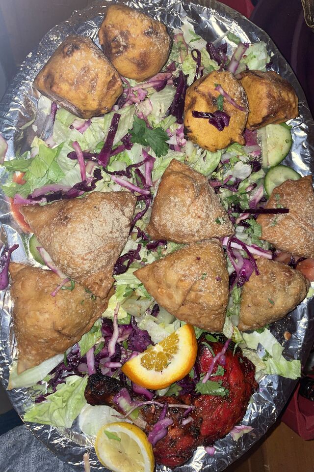 Entrees samosa saumon et Poulet. Tenduri 