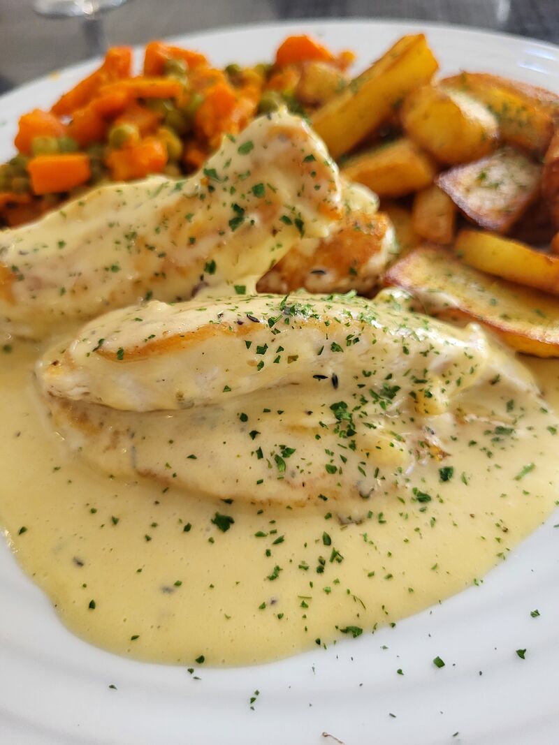 FILETS DE POULET SAUCE MOUTARDE A L ANCIENNE