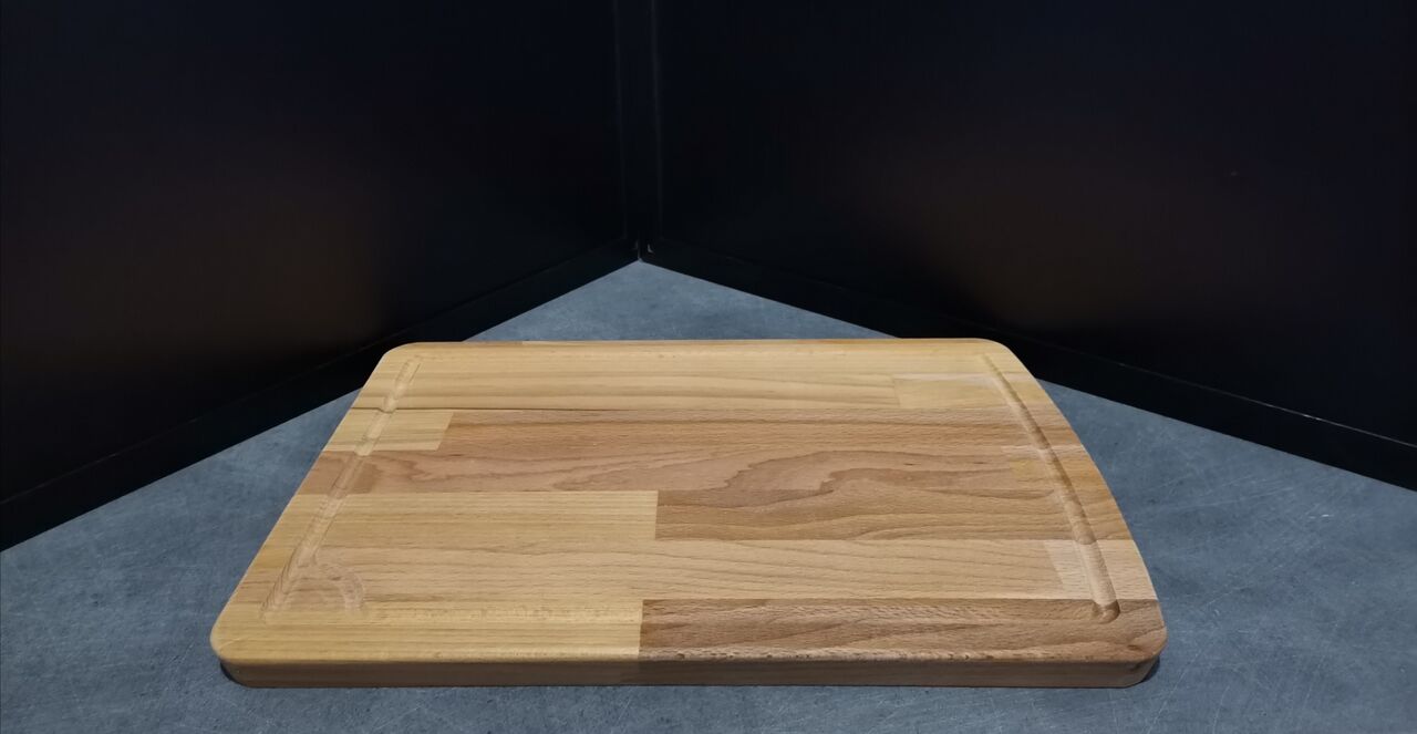 planche à découper en hêtre, 38x27cm=11.90€ 