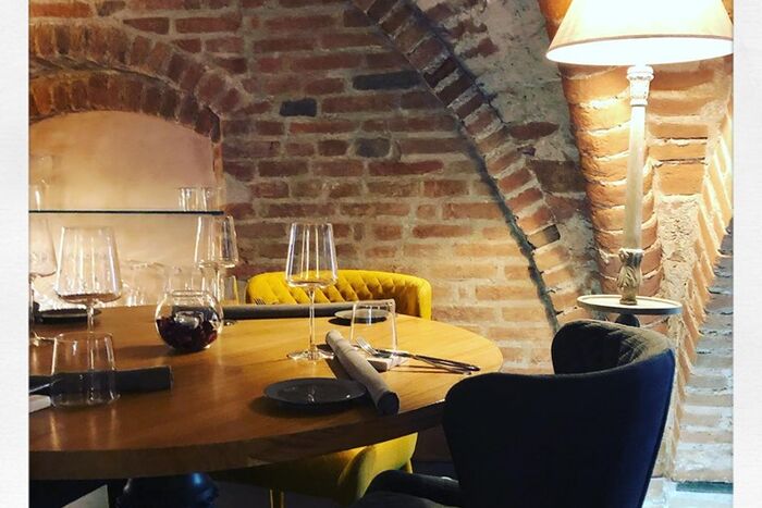 volli-restaurant-restaurant-asti-italian-mediterranean-cuisine