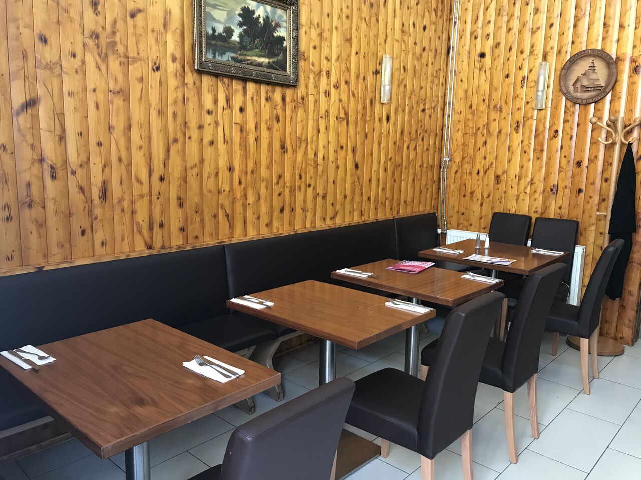 Lokal Innen