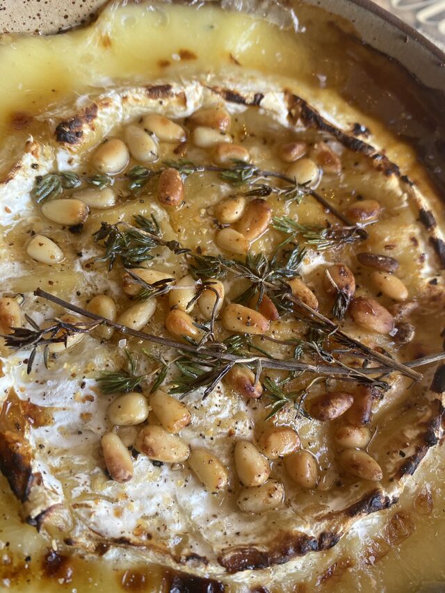 Camembert Rôti Au Miel et Au Thym