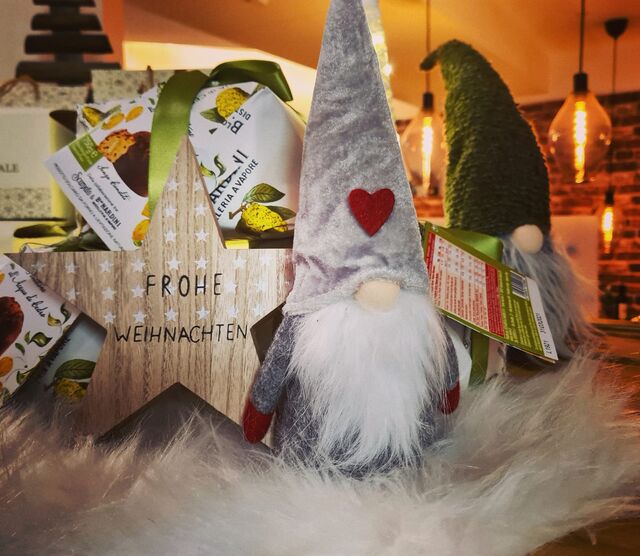 Verkaufsbereich / Panettone - das traditionelle italienische Gebäck zu Weihnachten!