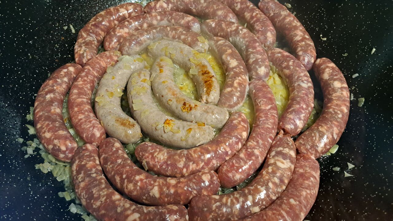 Saucisses au vin blanc 