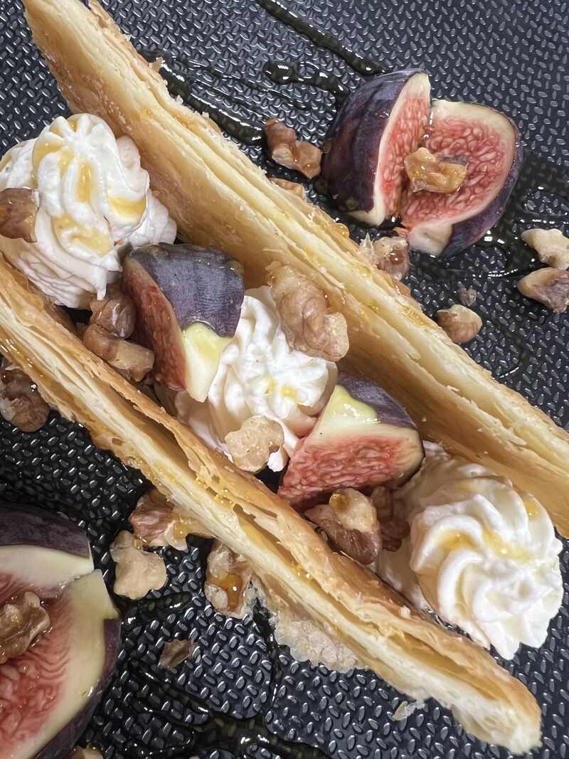 Le Mille-Feuille Figue-Noix et Miel Corse à Notre Façon