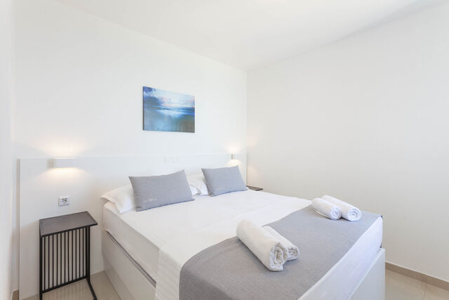 Superior Family Quatruple Room Balcony Sea View Bedroom