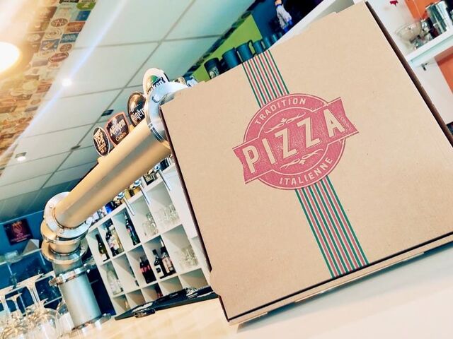 Pizza à emporter ou sur place 