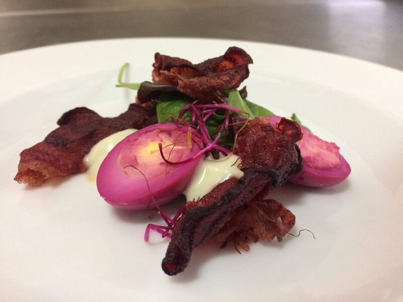 Ovo de Cordoniz em pickle de Beterraba - New Years 17/18