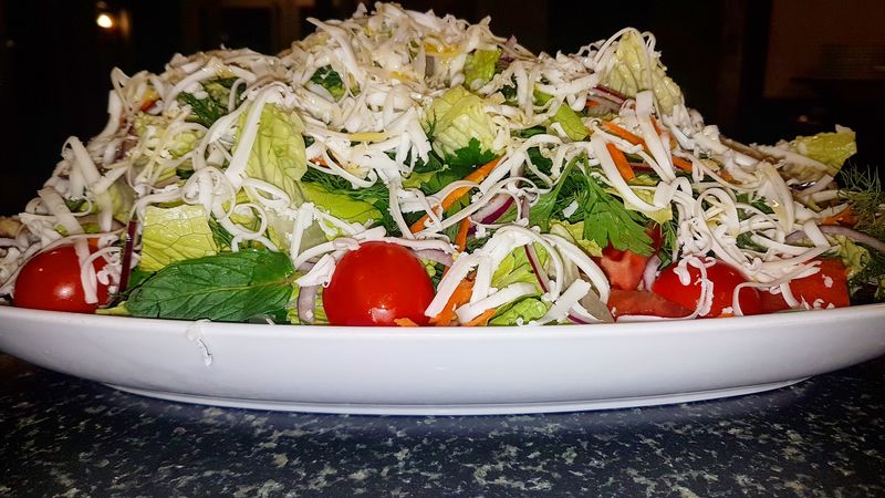 Peynirli Mevsim Salatası 