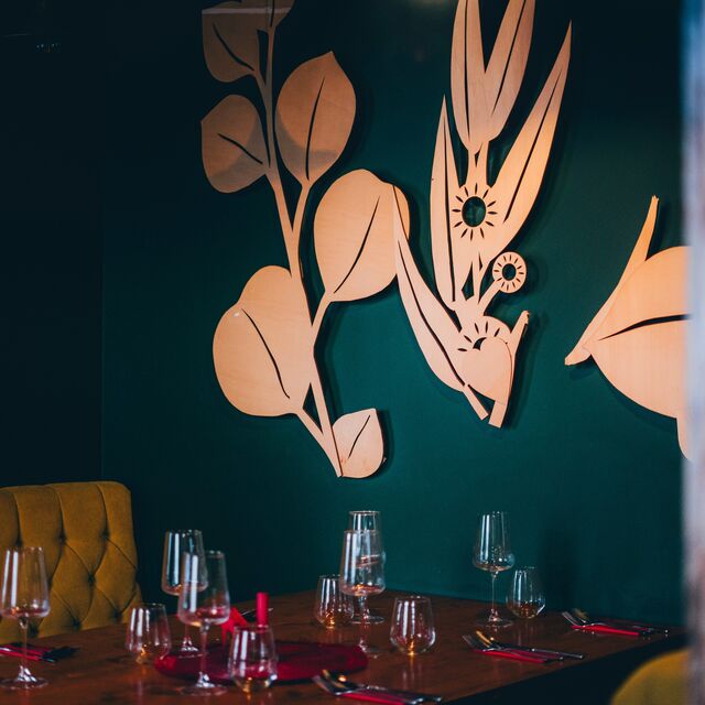 Kashmir Caffe & Restaurant