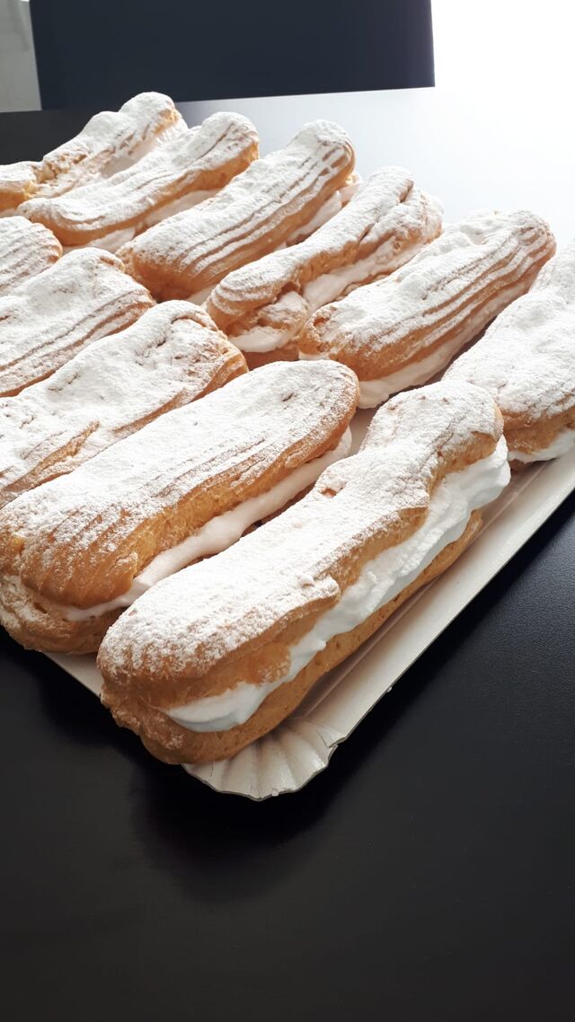 Palos de Jacoba relleno de merengue 