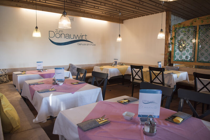 Lounge bietet Platz für ca. 30 Personen 