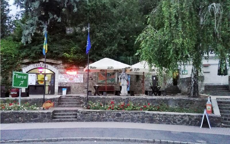 Taverna Halsütő
