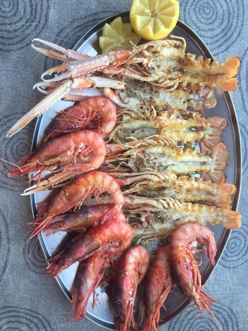GAMBA ROJA Y CIGALAS A LA PLANCHA